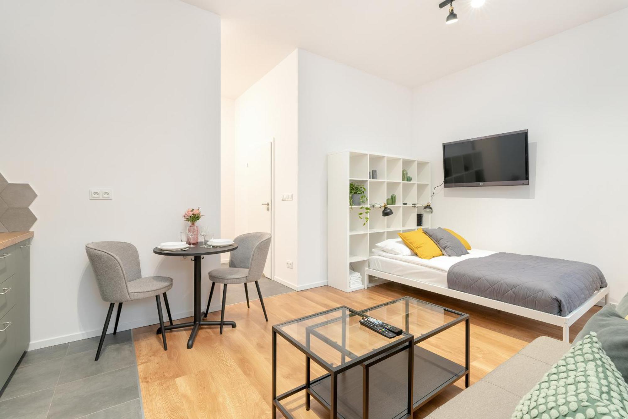 Cozy Studio With Balcony And Free Garage By Noclegi Renters Poznan Exterior photo